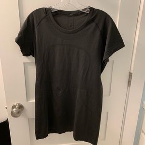 Lululemon Swiftly Tech Short Sleeve Crew